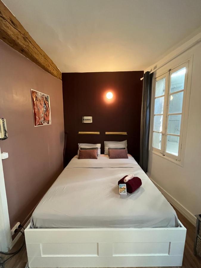Ferienwohnung Aux Demoiselles D'Avignon Exterior foto