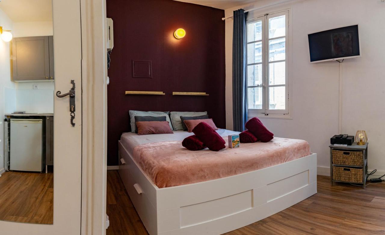 Ferienwohnung Aux Demoiselles D'Avignon Exterior foto